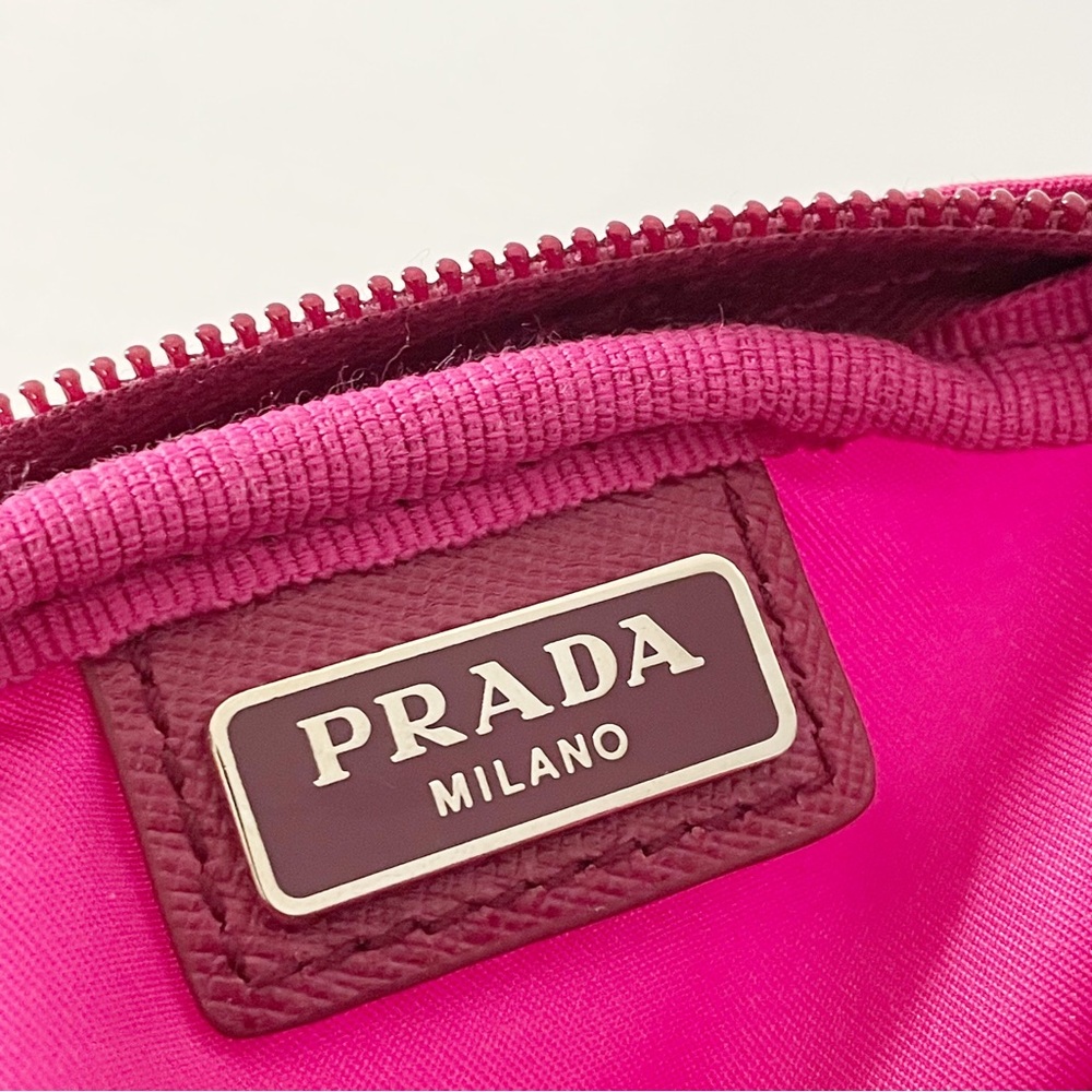 Prada rare mini pouch hot pink nylon triangle logo cosmetic bag - Picture 7 of 9